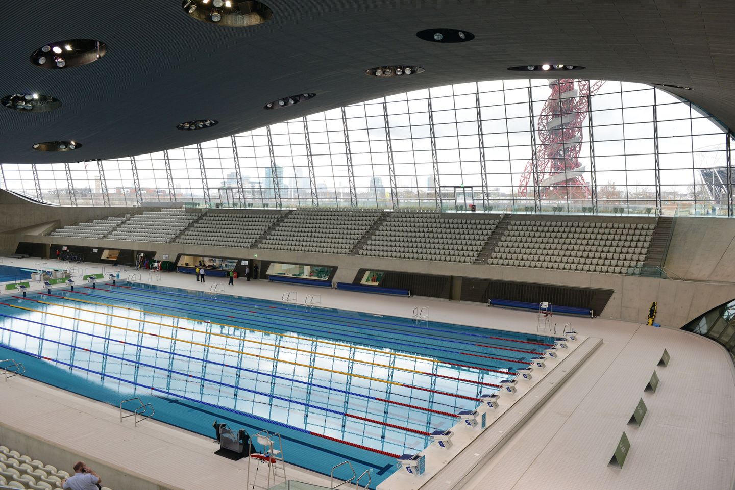Zu ihren bekanntesten Werken zählt die Wassersportarena für die Olympischen Sommerspiele 2014 in London