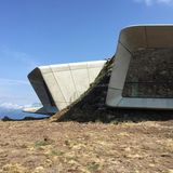 Zu den jüngsten Werken zählt das erst im Juli 2015 eröffnete Messner Mountain Museum auf dem 2275 Meter hohen Kronplatz-Gipfel in Südtirol, ein größtenteils unterirdische Betonkonstruktion.