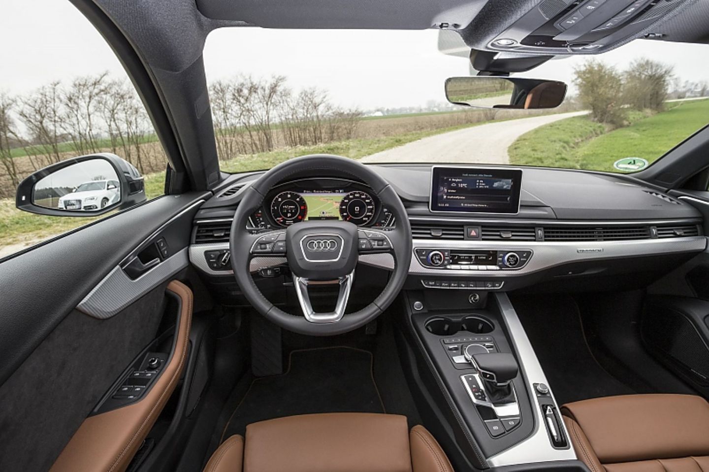 Typisch Audi: Wertiges Cockpit