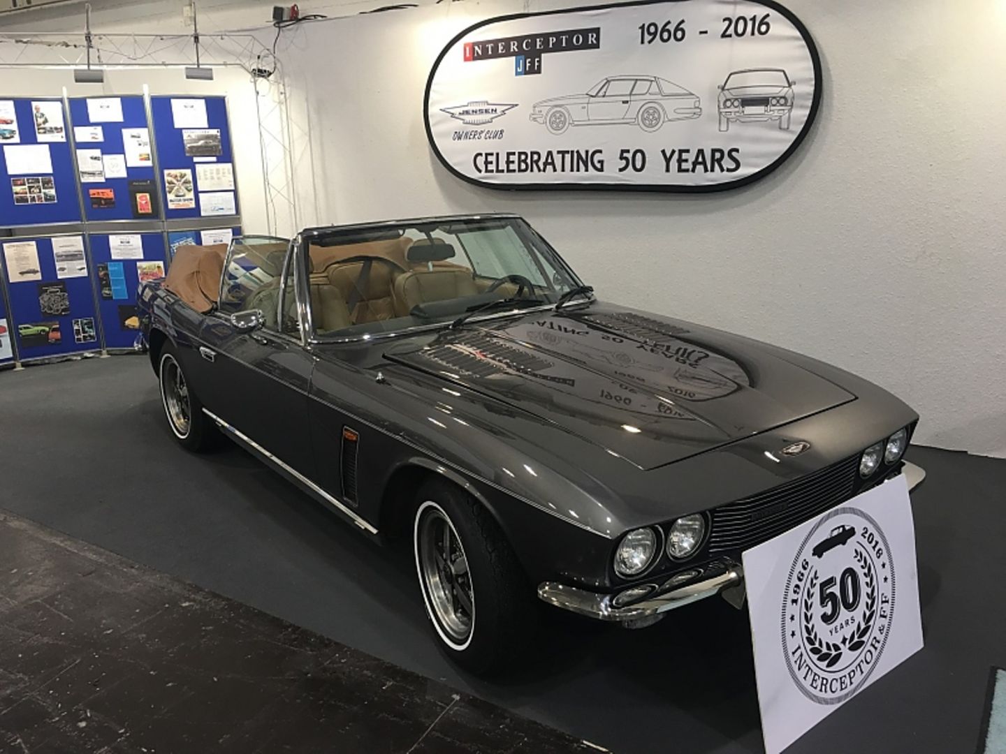 Jensen Interceptor 1966 - einer der Jubilare