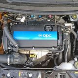 207 PS holt der Opel Corsa OPC aus dem 1,6 Liter großen Vierzylinder heraus.