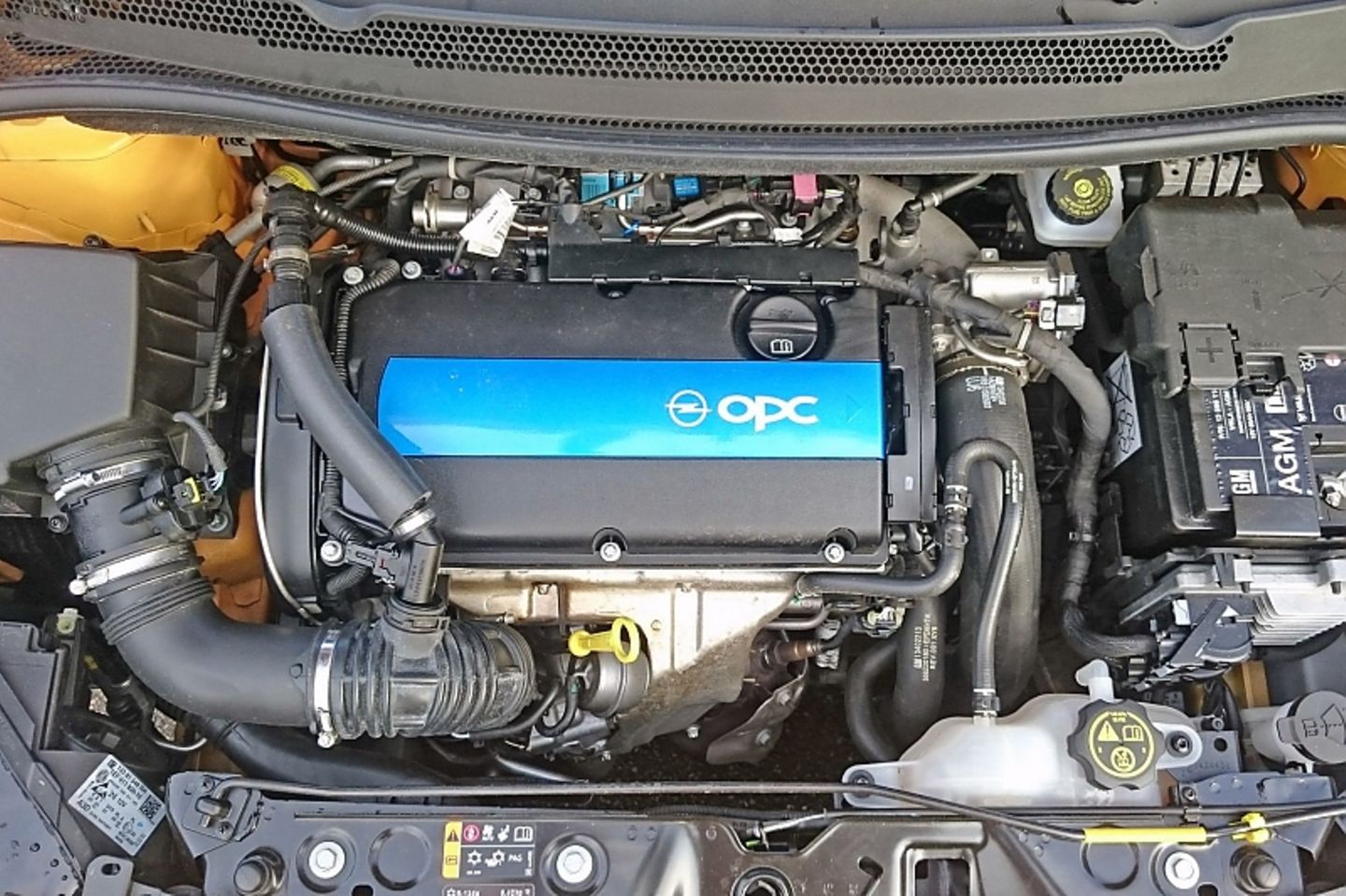 207 PS holt der Opel Corsa OPC aus dem 1,6 Liter großen Vierzylinder heraus.
