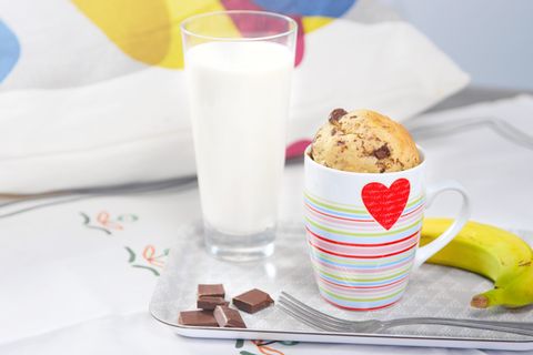 Dessertklassiker: Schoko-Bananen-Kuchen aus der Tasse