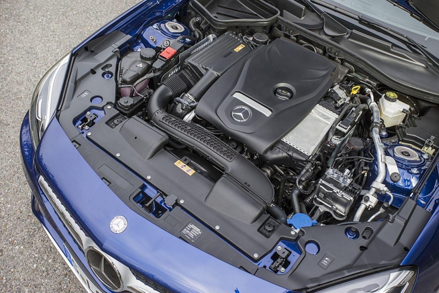 Mercedes SLC 300 - 180 kW / 245 PS und 370 Nm maximales Drehmoment