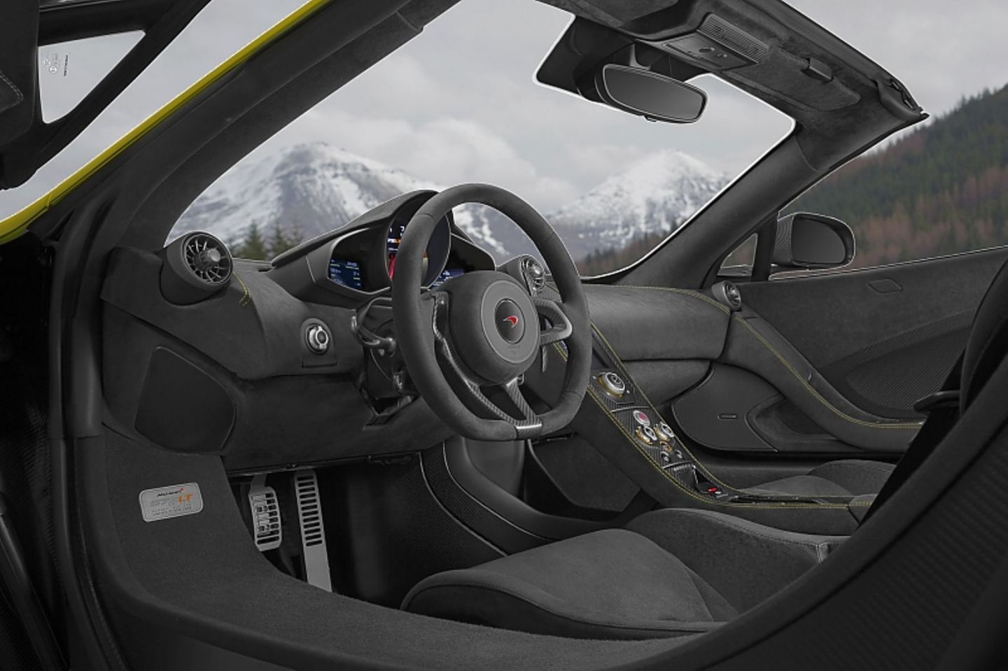 Das Cockpit des McLaren 675LT Spider.