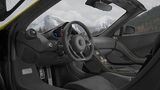 Das Cockpit des McLaren 675LT Spider.