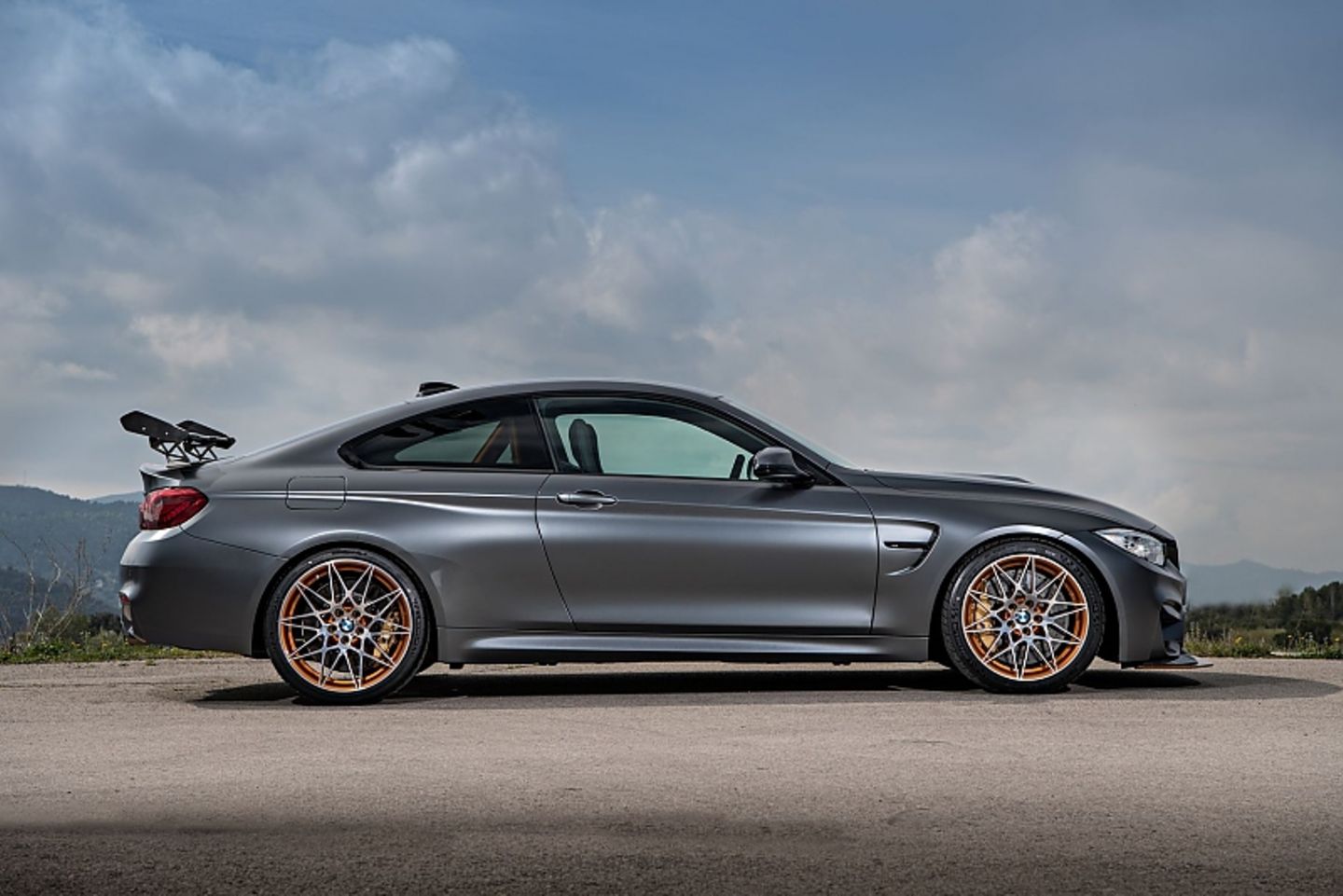 Der BMW M4 GTS ist 4,69 Meter lang und...