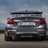 Der BMW M4 GTS ist 1,87 Meter breit.