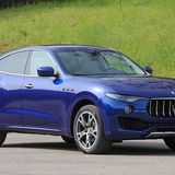 Dank der Luftfederung kann die Bodenfreiheit variiert werden