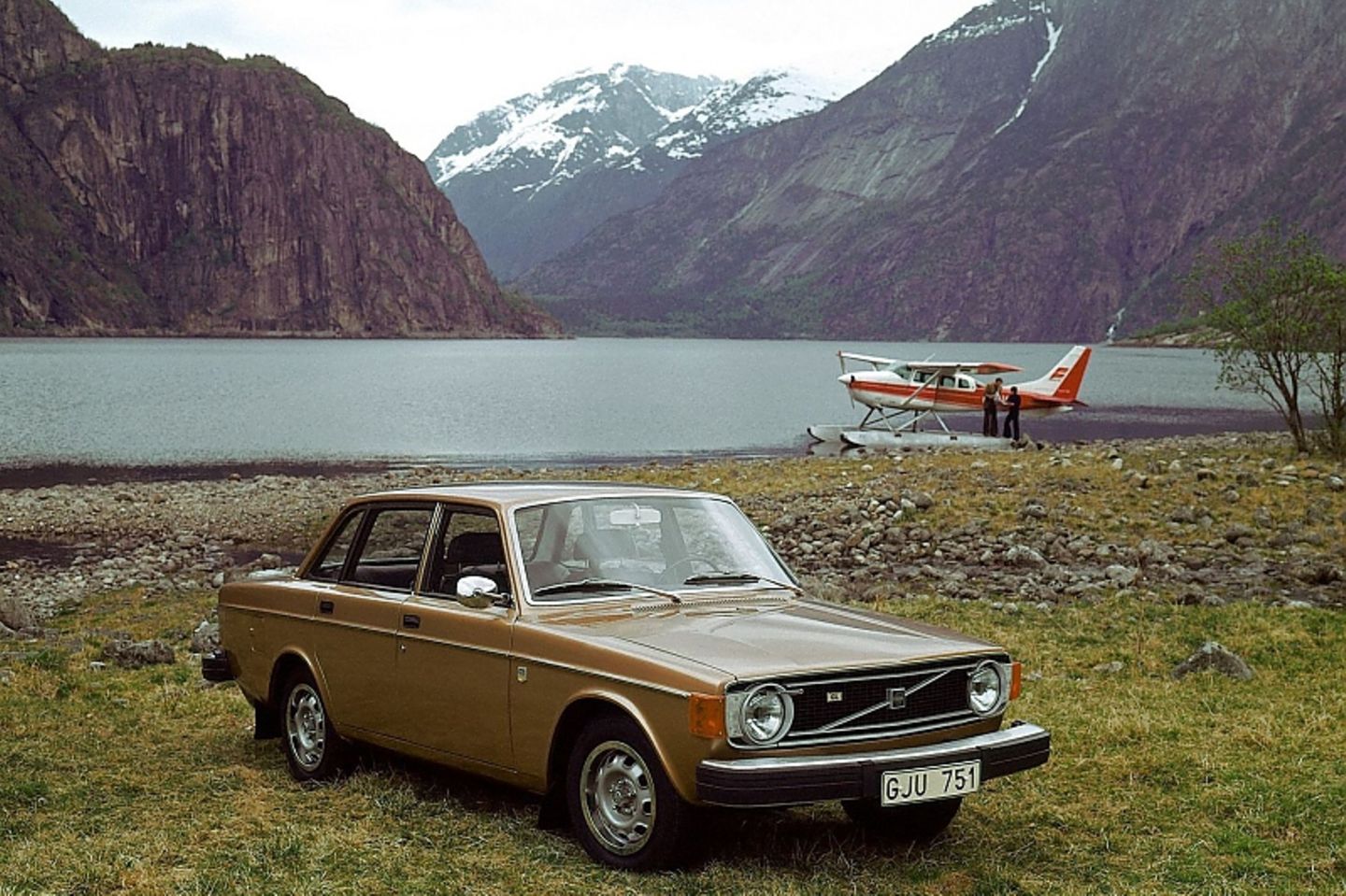 Volvo 144 (1974)