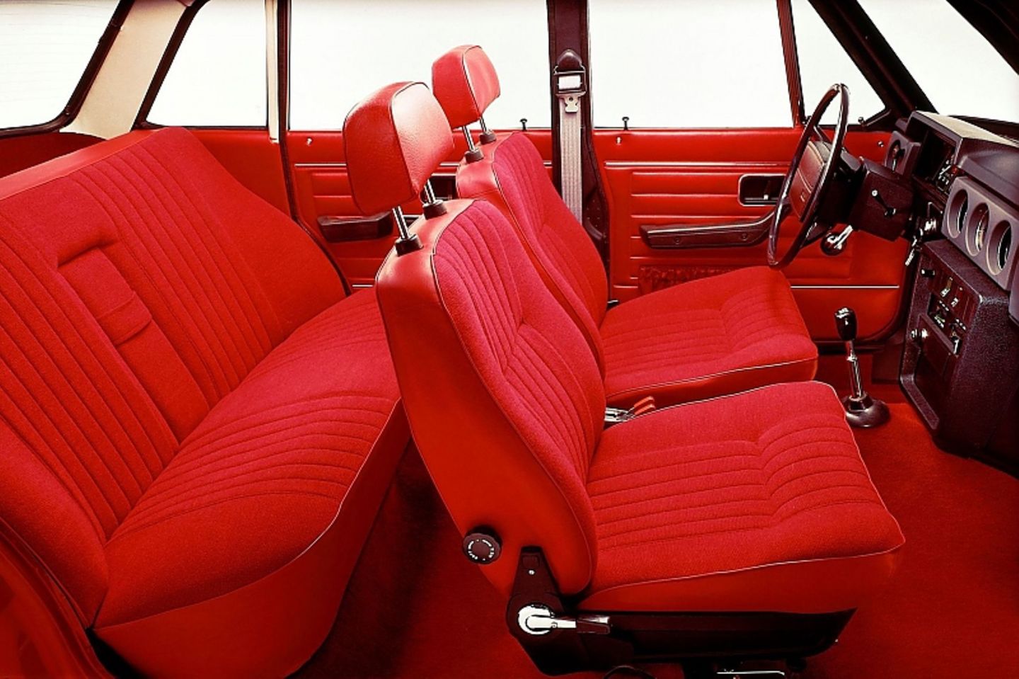 Volvo 144 DL (1973)