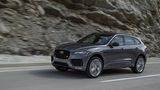 Nach 5,5 Sekunden erreicht der F-Pace 3.0 S die 100-km/h-Marke