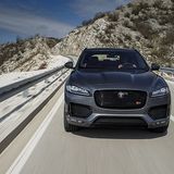Der Jaguar F Pace 3.0 S kostet 75.260,00 Euro