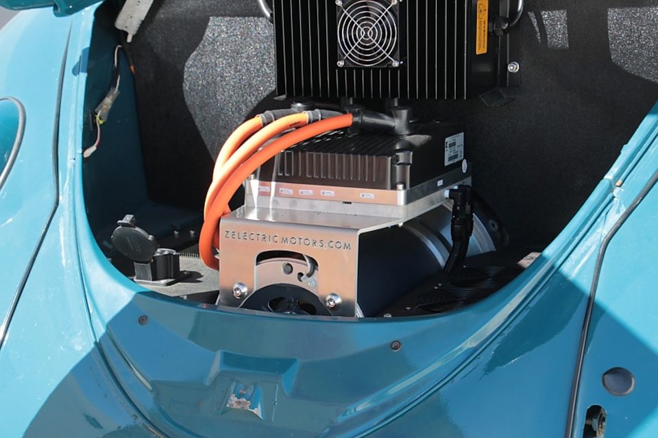 Zelectric baut Elektromotoren in historische VW Modelle