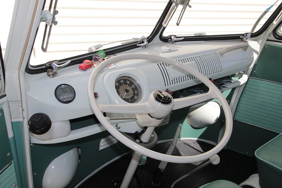 Zelectric baut Elektromotoren in historische VW Modelle