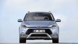 Der Hyundai i20 Active ist 1,76 Meter breit,...