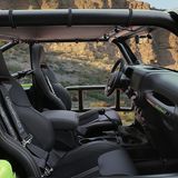 Sportsitze und Trägergurte gehören dazu