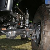 Das Fahrwerk sorgt dafür, dass der Jeep Trailcat Concept nicht die Bodenhaftung verliert