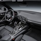 Das Cockpit des Audi TT RS Roadster