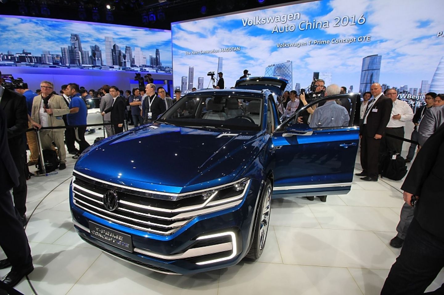 VW T Prime Concept GTE - Vorschau auf den neuen Touareg