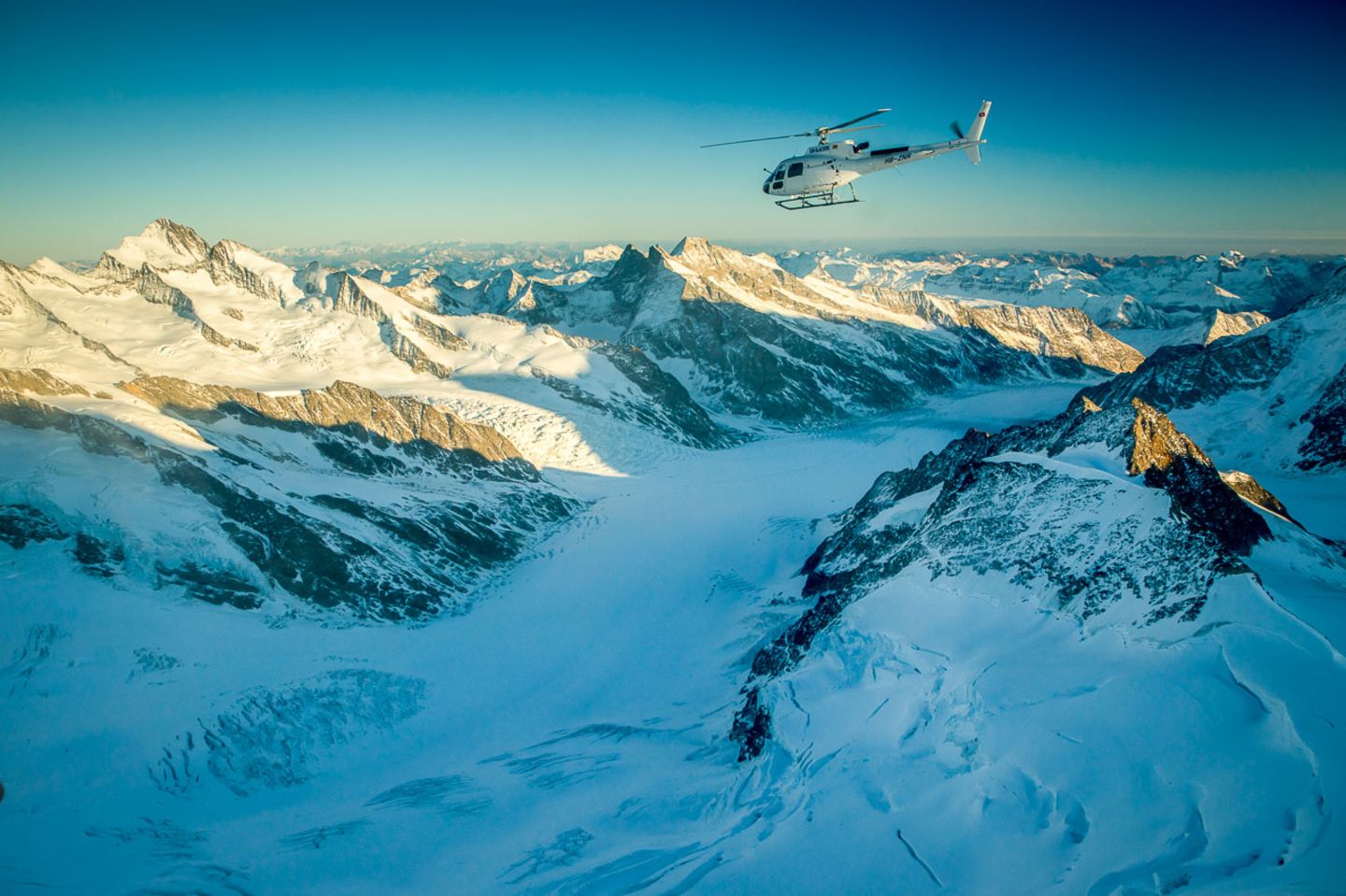 Follow me: Im 360°-Panoramaflug über die Alpen