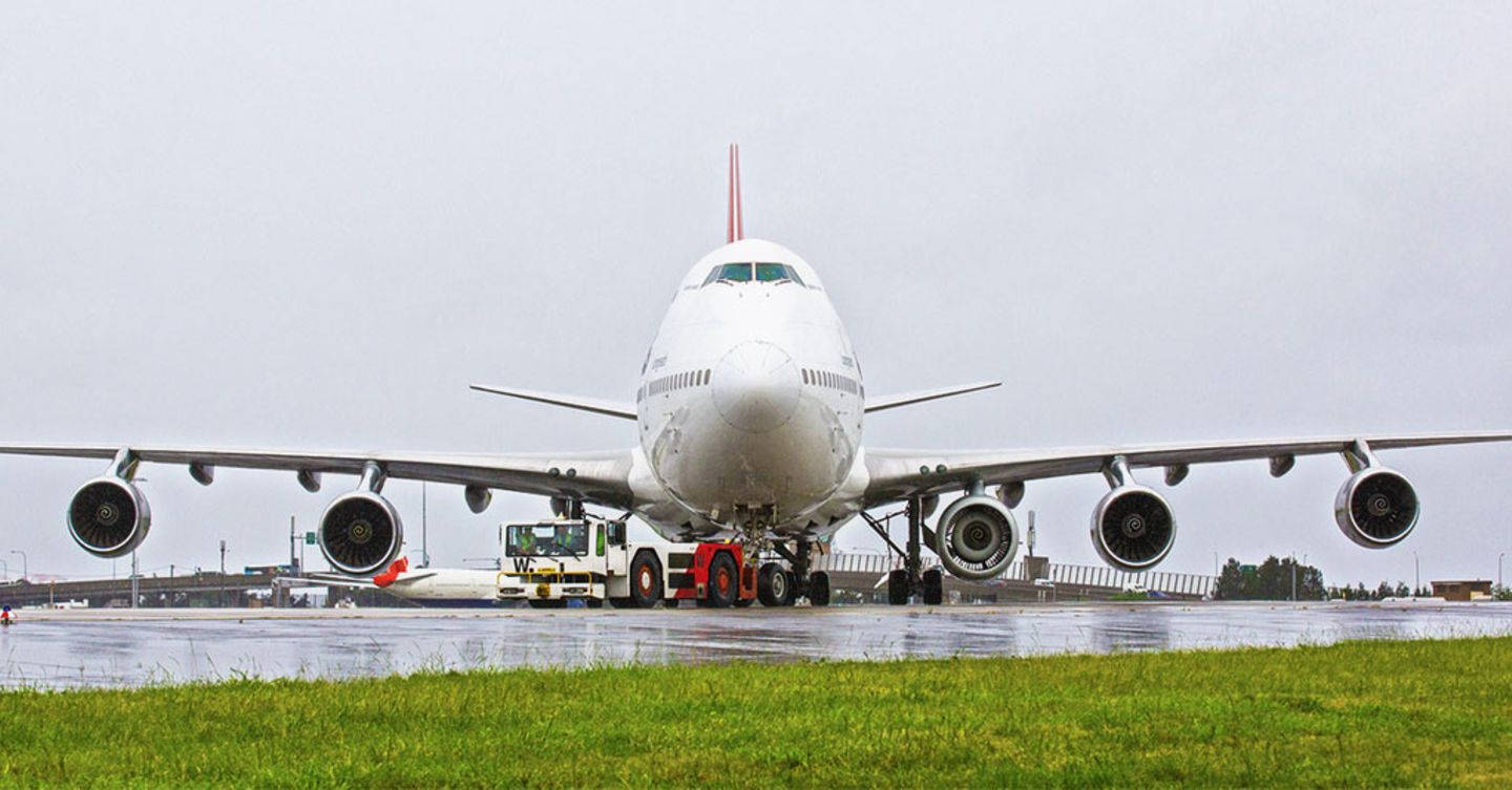 Follow Me: Warum ein Jumbojet mit fünf Triebwerken abhebt