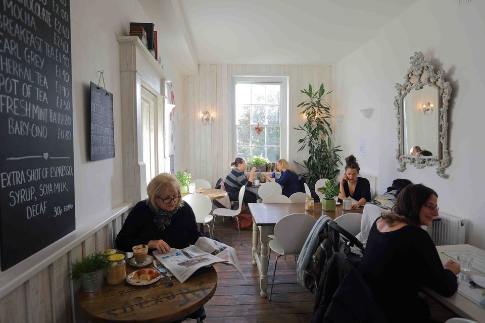 Last Call: Die Bäckerei "Hart&Lova", in der es wohlig nach Kaffee und Brot riecht. © Horst Friedrichs