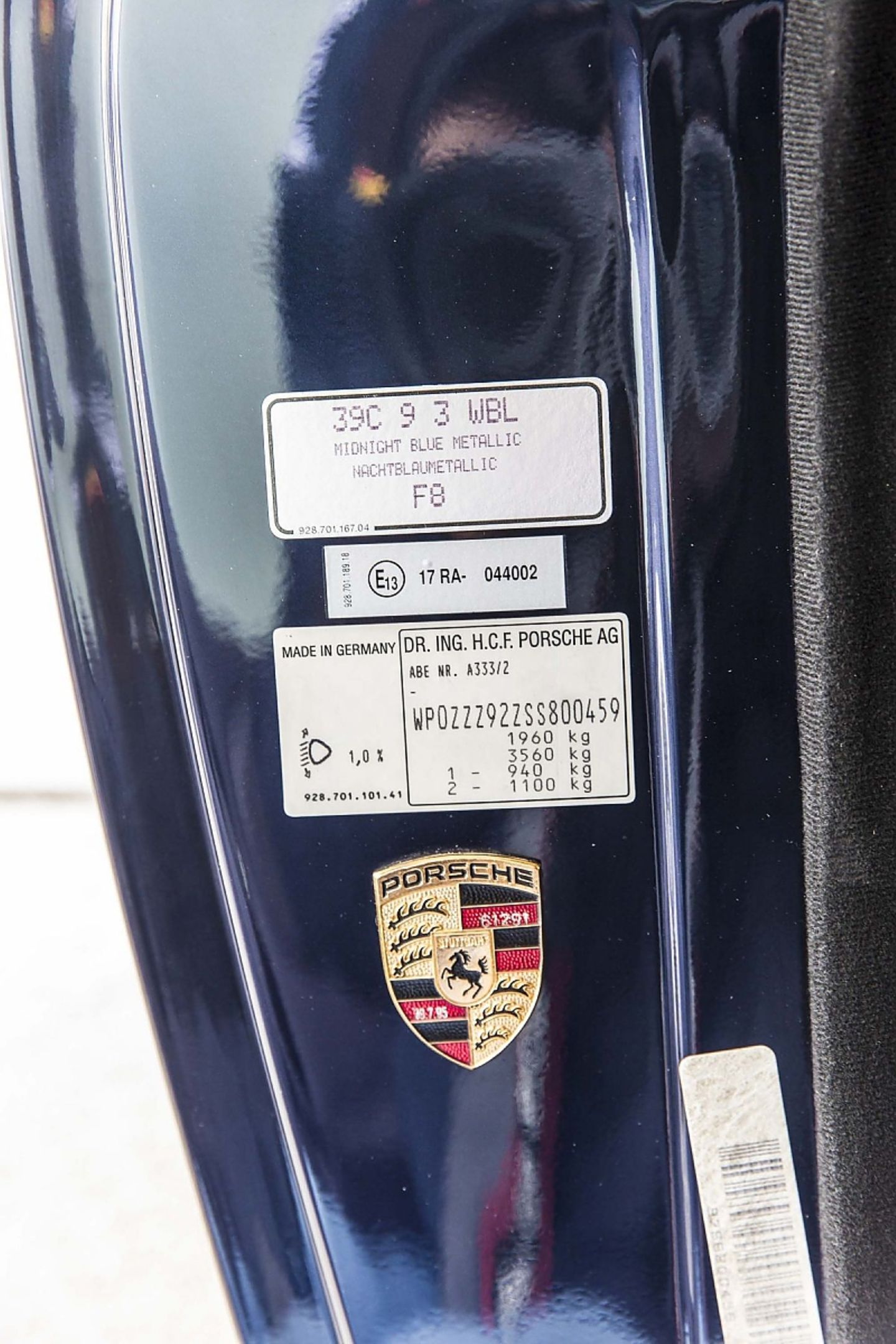 Der Porsche 928 GTS wurde am 2. November 1995 ausgeliefert