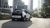 BMW i3 2016 - unverändert mit 126 kW / 170 PS