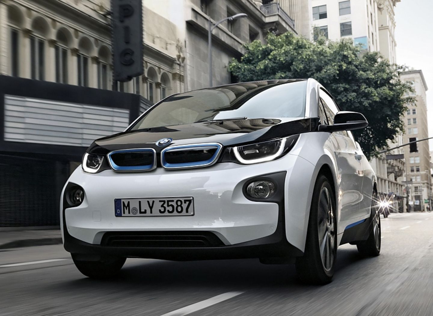 BMW i3 2016 - optisch nicht von der 60 Ah-Version zu unterscheiden