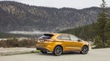 Der Ford Edge wiegt rund zwei Tonnen