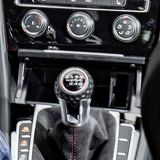 Alle VW Golf GTI Clubsport S verfügen über ein manuelles Sechsgang-Getriebe.