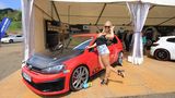 Girls auf dem 35. GTI Treffen am Wörthersee 2016.