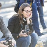 Auch weibliche Fans lauern auf das perfekte Foto