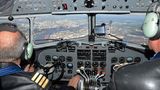 Im Cockpit der DC-3 von KLM