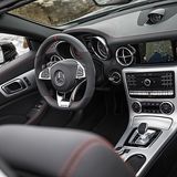 Der Innenraum des Mercedes AMG SLC 43