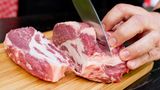 Die Dicke der Steaks kann jeder selber bestimmen. Ideal sind jedoch Stücke, die etwa 2,5 bis 3 Zentimeter dick sind.