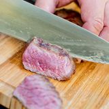 Die Tiere stammen übrigens aus Nebraska, USA. Das Fleisch ist sehr zart und saftig.