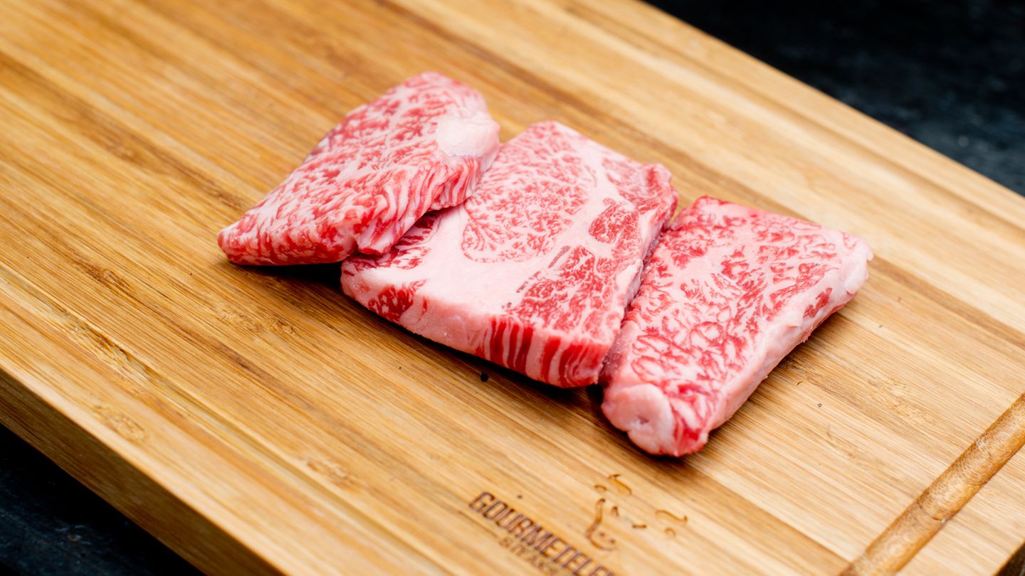Die ausgeprägte Fettmarmorierung ist DIE Besonderheit beim Wagyu-Rind