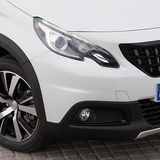 Die Radläufe sind verbreitert worden.