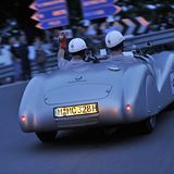 Mille Miglia - Einfahrt nach Rom im BMW 328
