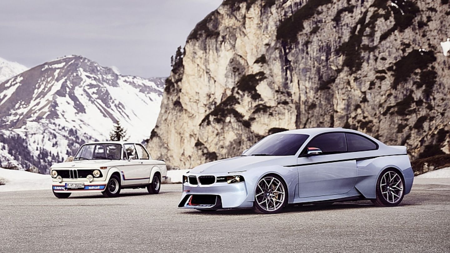 BMW 2002 Hommage