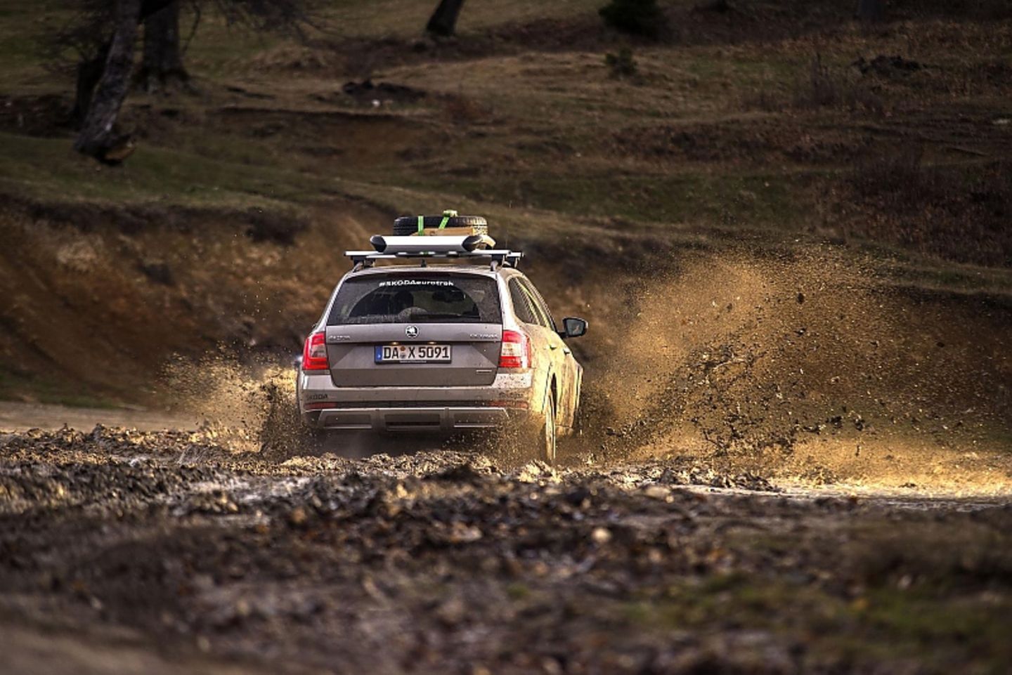 Skoda Euro Trek 2016 - ab durch die Pfütze