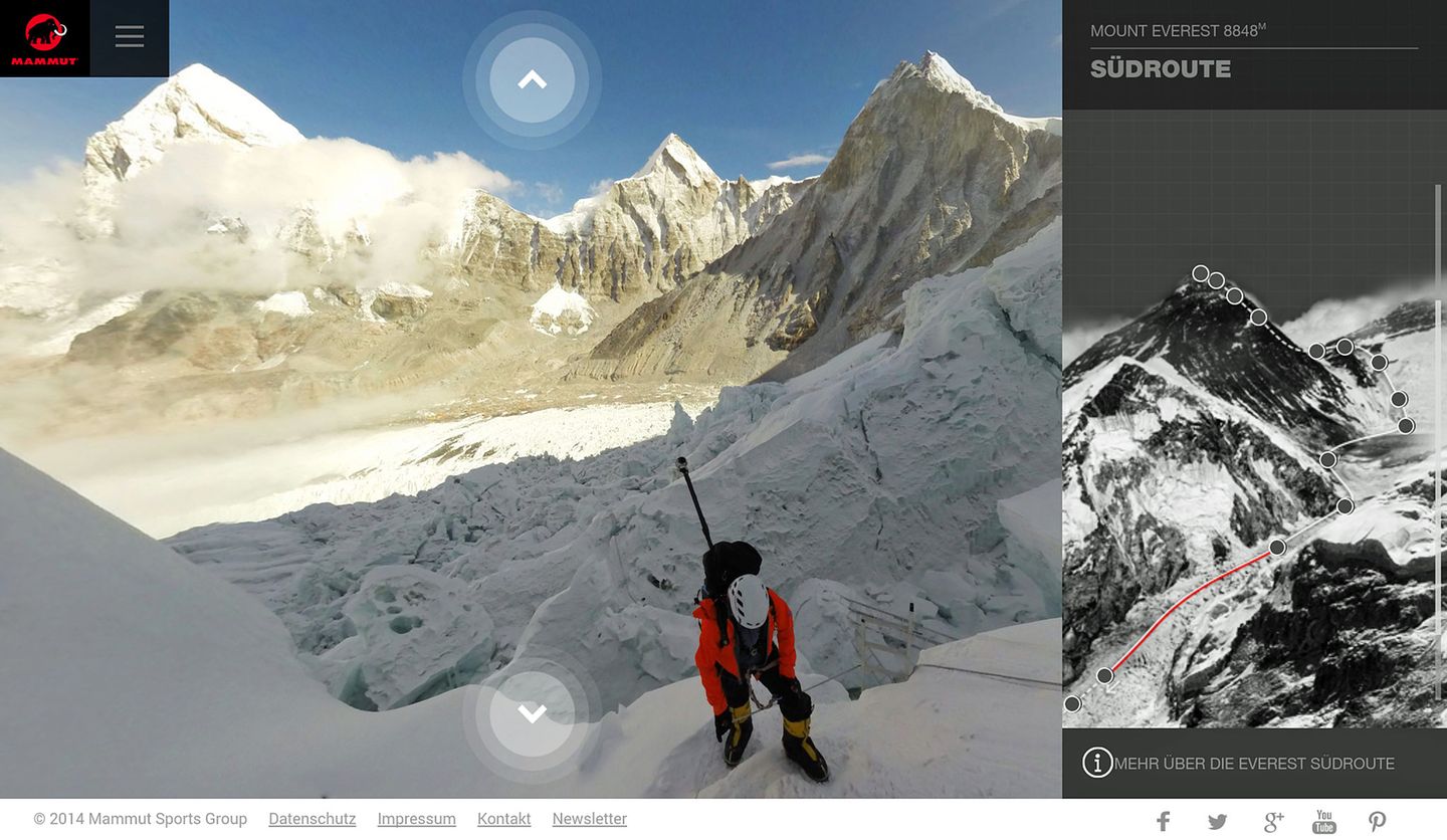 Kletterer mit Kamerarucksack auf dem Khumbu-Gletscher