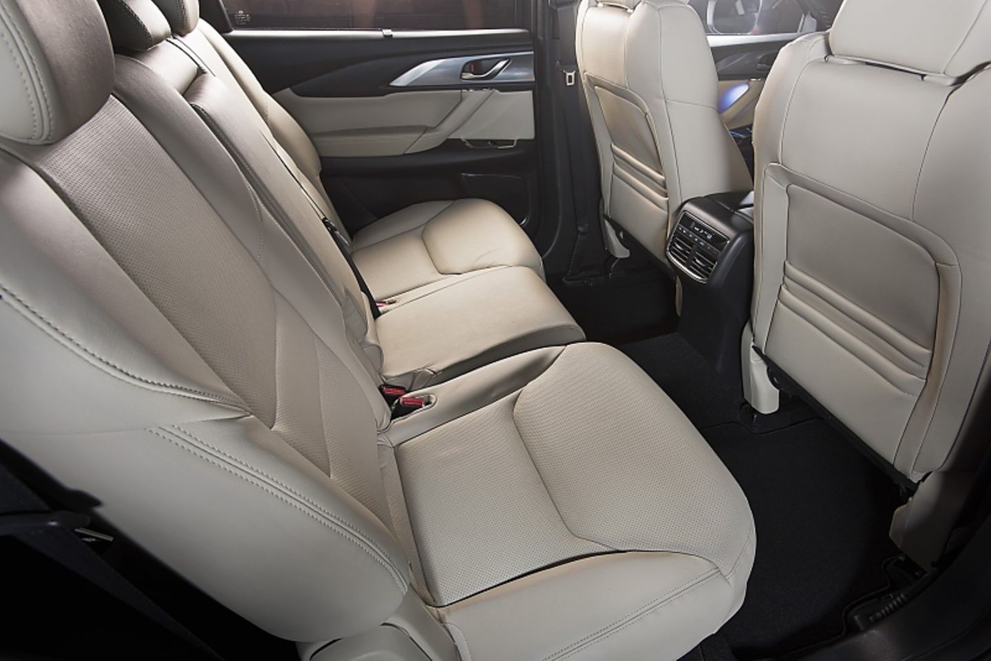 Der Fond des Mazda CX 9 2.5T AWD