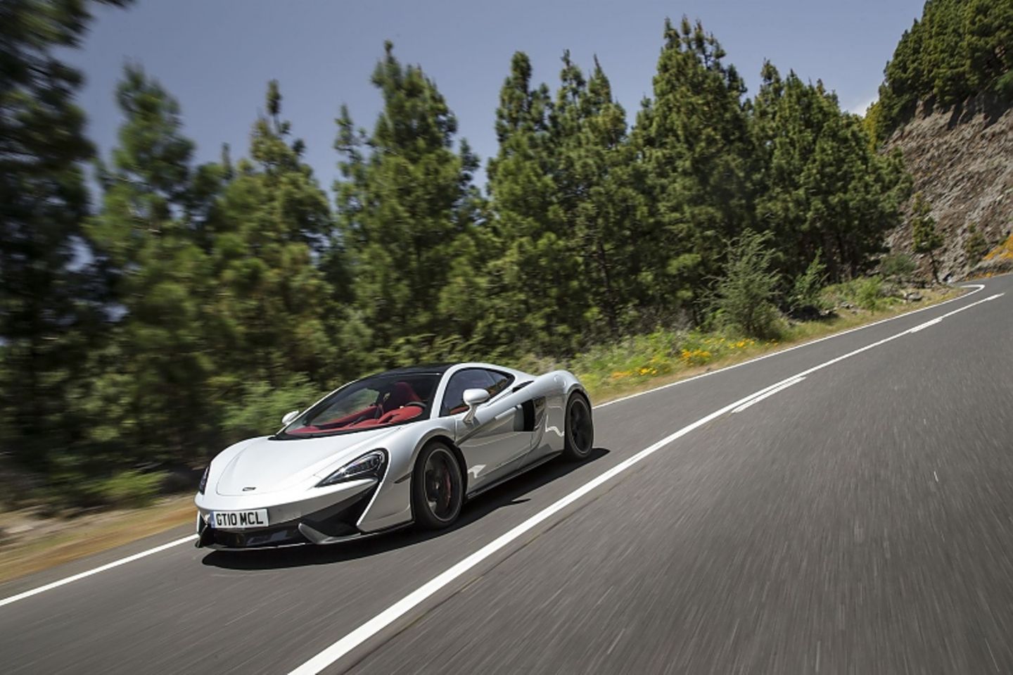 Der McLaren 570GT ist ein Hecktriebler.