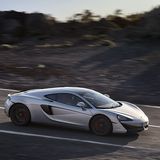 Der McLaren 570GT wiegt 1.350 Kilogramm.