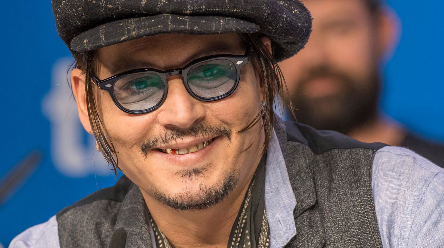 Johnny Depp Seine Optische Verwandlung Stern De