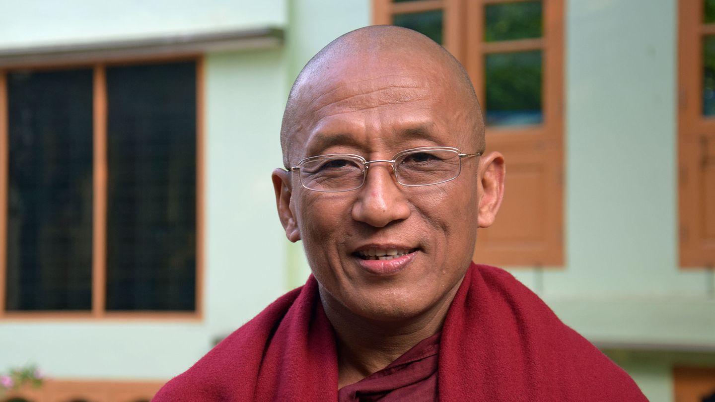 Portät des Mönches Ashin Kelasa