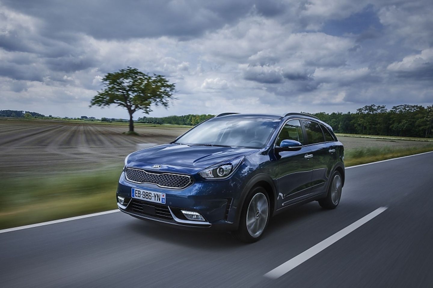 Die Systemleistung beträgt 104 kW / 141 PS
